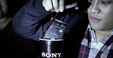 Sony Xperia Cinema Stunt